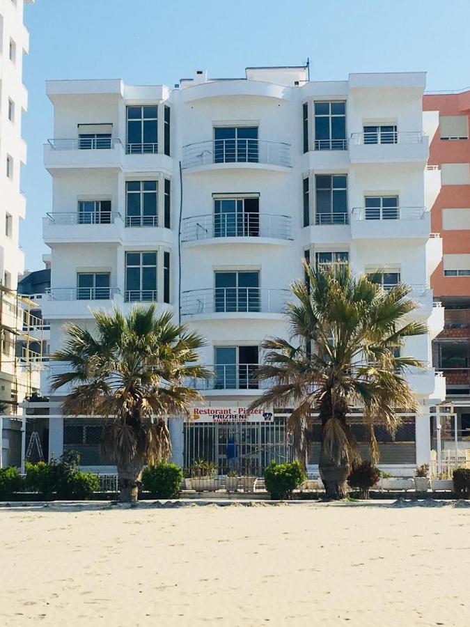 דורס Wave Beachfront Apartments מראה חיצוני תמונה