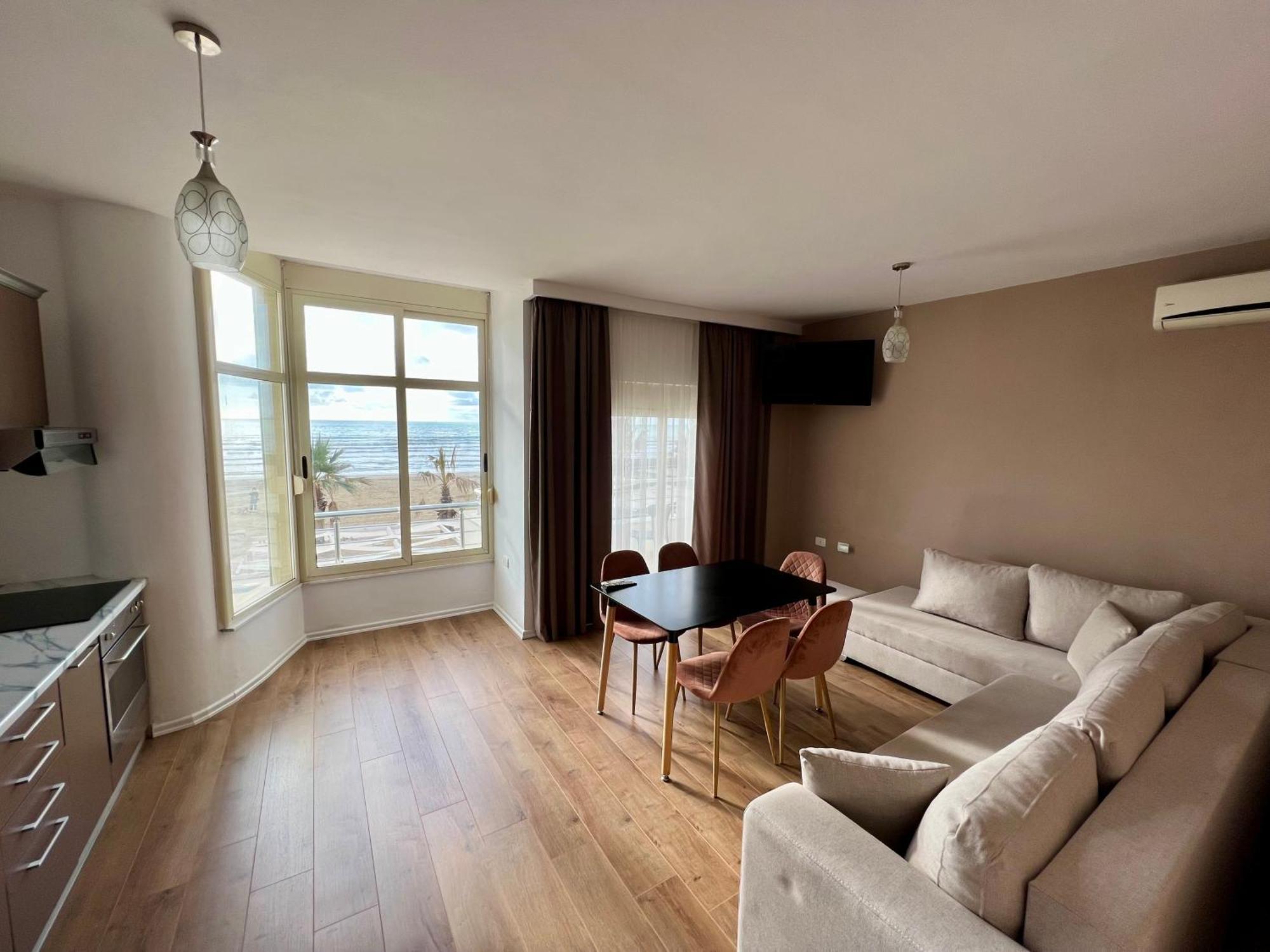 דורס Wave Beachfront Apartments מראה חיצוני תמונה